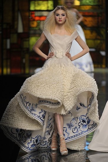 Christian Dior Spring 2009 Haute Couture: Photo 26 of 55 | Coutorture from content.coutorture.com