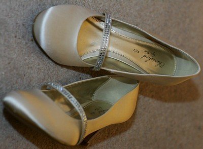 flat wedding shoes