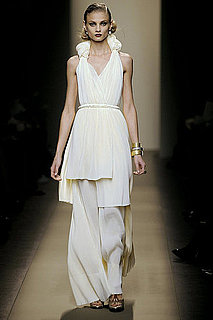 Maier Works the Grace Kelly Angle for Bottega Veneta Fall 2009 Maier Works the Grace Kelly Angle for Bottega Veneta Fall 2009