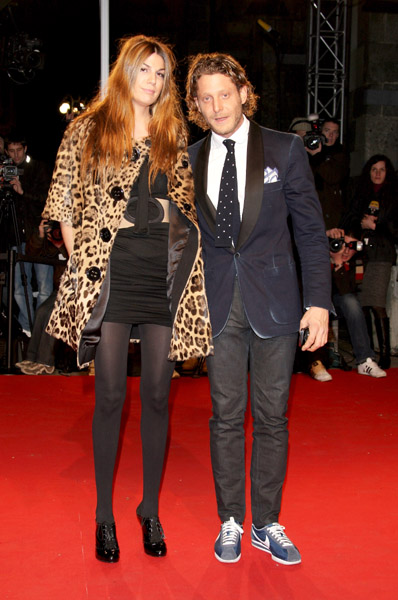 Bianca Brandolini y Lapo Elkann en la exhibición fotográfica Extreme Beauty in Vogue.