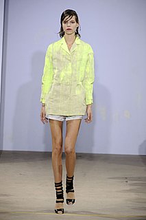 A Softer Side of Jonathan Saunders for Spring 2010
