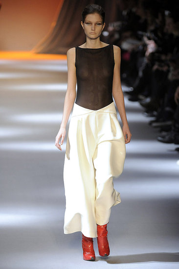 Paris Fashion Week: Giambattista Valli Fall 2009 | runway, Gallery, Giambattista Valli | Coutorture :  paris designer gown dress