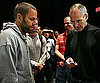 Jack Johnson Checks Out a Nano With Steve 