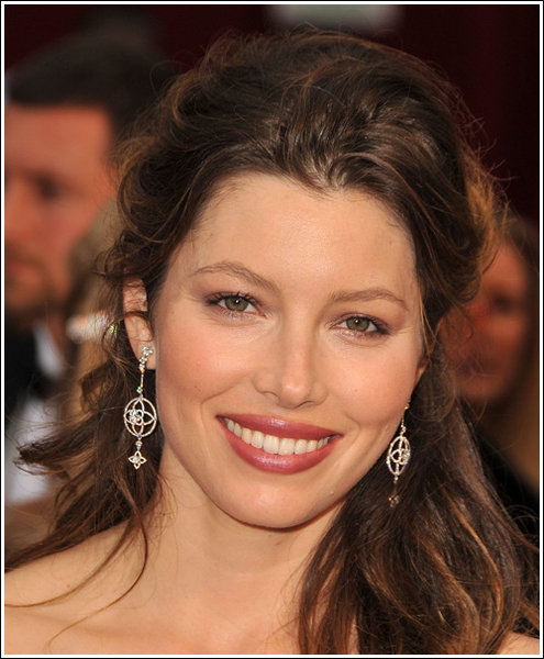 How To Get Jessica Biel's Oscar Hairstyle. Tips for achieving the Jessical 