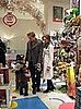 jolie_pitt_061208_32