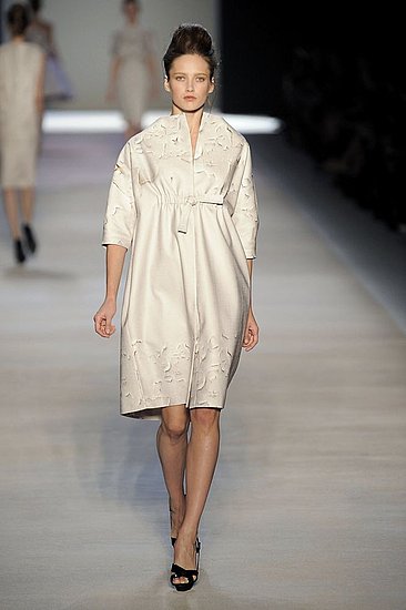 Paris Fashion Week: Giambattista Valli Spring 2009 | Spring 2009, Gallery, gallery | Coutorture :  spring 2009 cream giambattista valli elegant