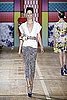 <a href="http://content.coutorture.com/2182619">Basso & Brooke Spring 2009</a>