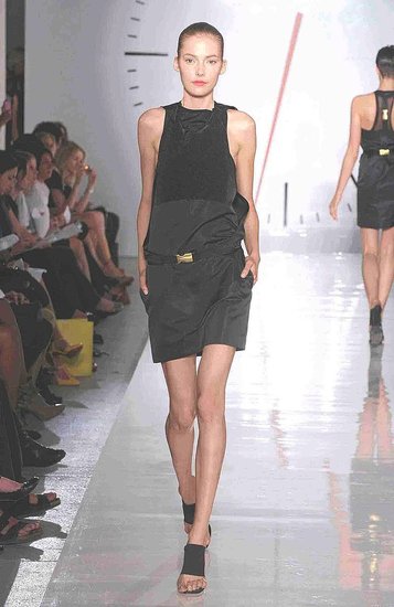 Cynthia Rowley Spring 2009 Collection & Look Book : Photo 43 of 45 | Coutorture :  loose 2009 short baggy