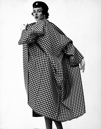Dorian Leigh, Trigere coat, 1950.