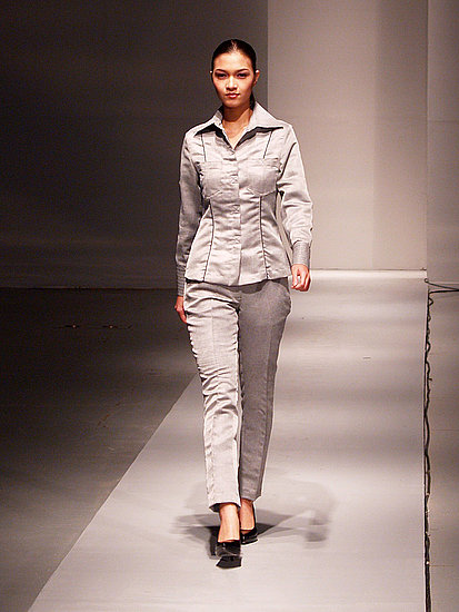 Philippine Fashion Week 2008
“GLIMPSES: A Dawn of a New Decade”
26 May 2008
SMX Convention Center
© 2008 Dhon Jason de Belen