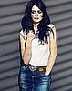 Sneak Peek! Penelope Cruz For Mango Summer '09