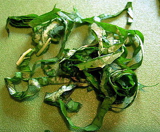How to Chiffonade Vegetables