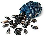 Mussels With Sherry, Saffron, and Paprika