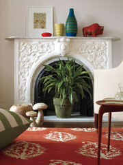5 Ways to Decorate a Non-Working Fireplace