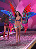 Modelwear_John_15144526_600