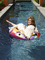 Mandy_Moore_08