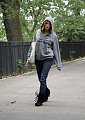 sienna_miller_01_wenn1285896