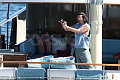 32073ey_depp_j_b_gr_12