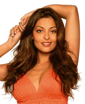 Juliana Paes Photos