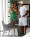 22967_Gisele_Bundchen_3_122_600lo