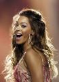 Beyonce_Antho_11400068_600