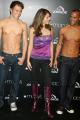 elizabeth_hurley_jordache_07_wenn1097792