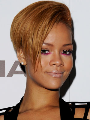 Rihanna Pictures :Then and Now (PHOTOS) | Global Grind